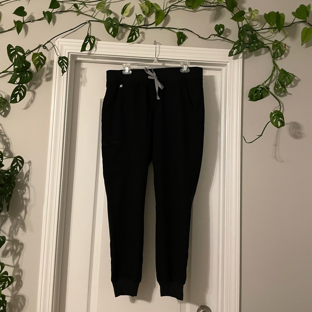 COPY - Figs Zamora joggers